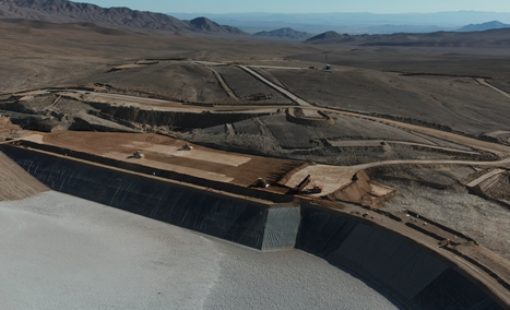 Operaciones mineras y movimiento de tierra